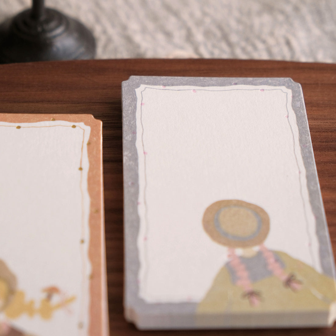 bighands Greeting Cards - Wanderlust in Dressing