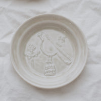 99219-05-トラネコボンボン-ラウンド豆皿-倉敷意匠-Classiky-x-Toraneko-Bonbon-Small-Dish-Bird-Beige