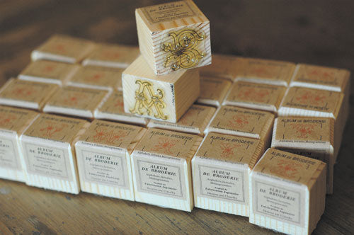 20136 倉敷意匠 Classiky Cursive Alphabet Stamp