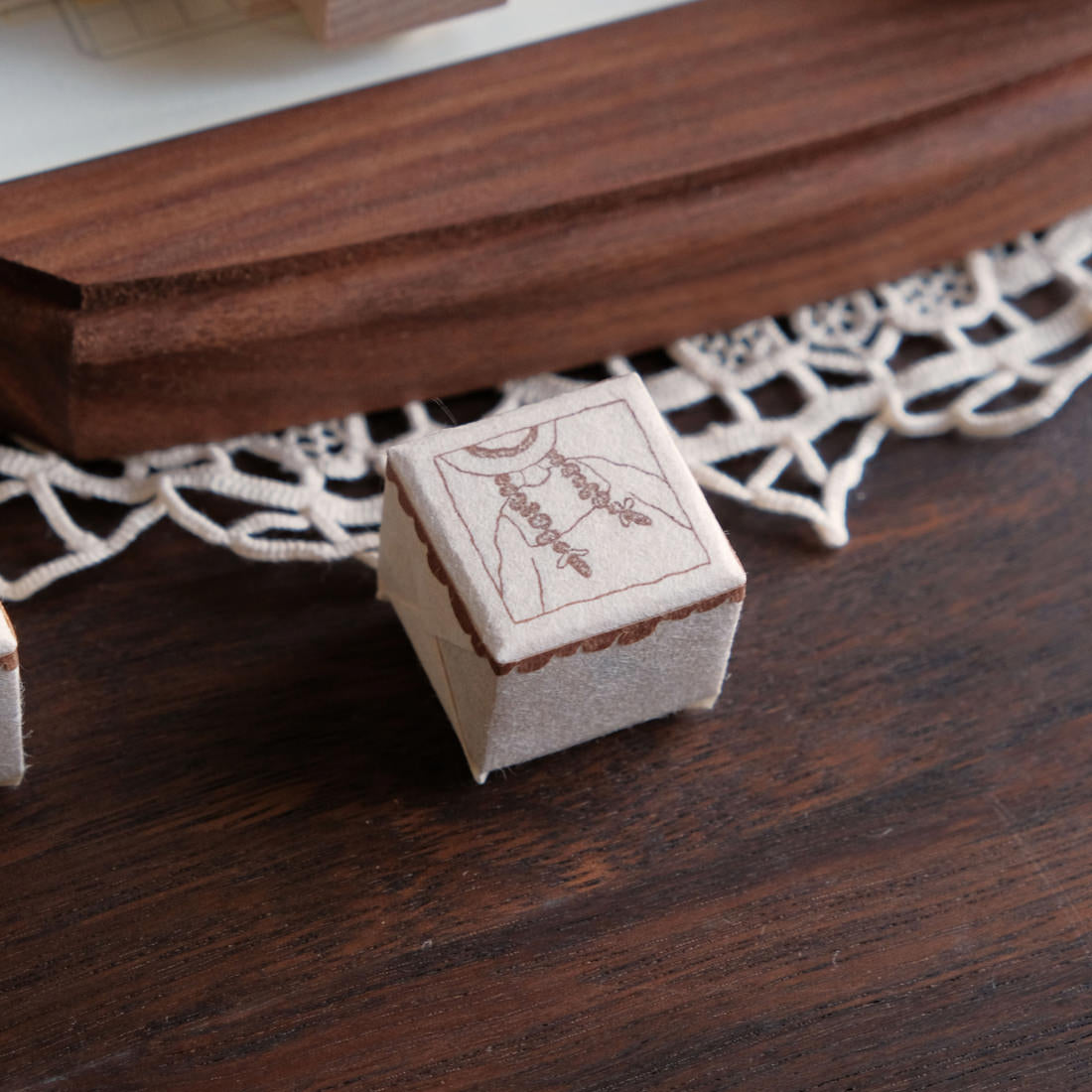 bighands Rubber Stamps - Wanderlust in Dressing