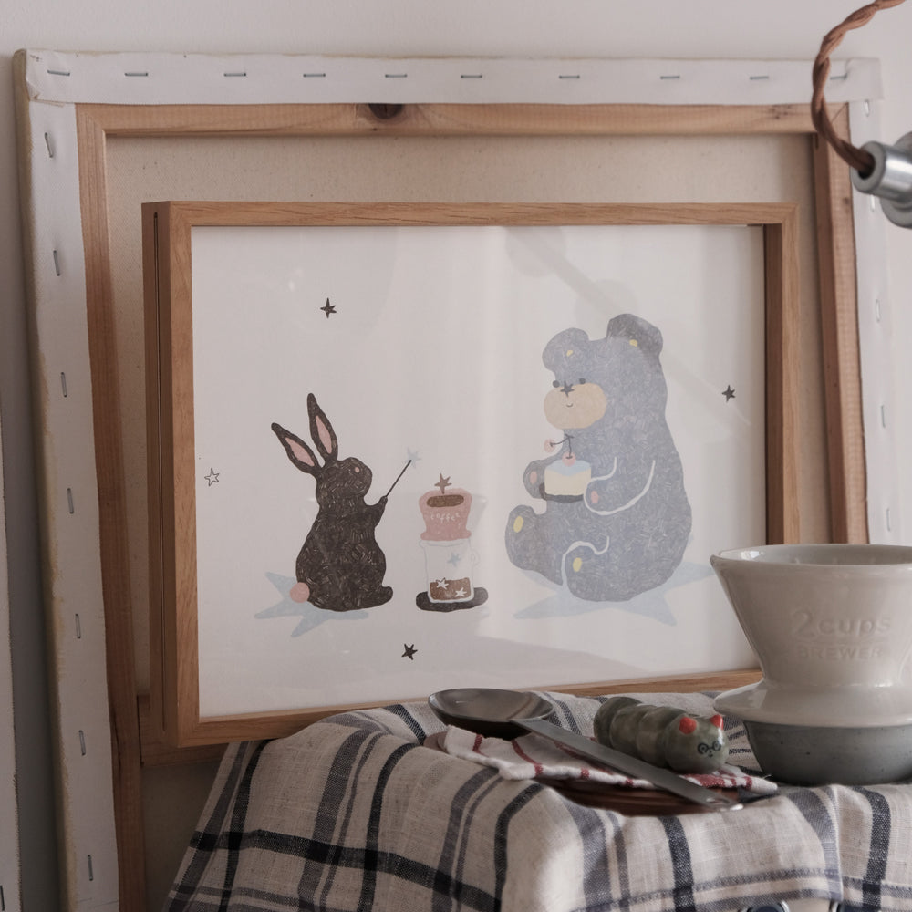 bighands Art Print - (bighands)moments