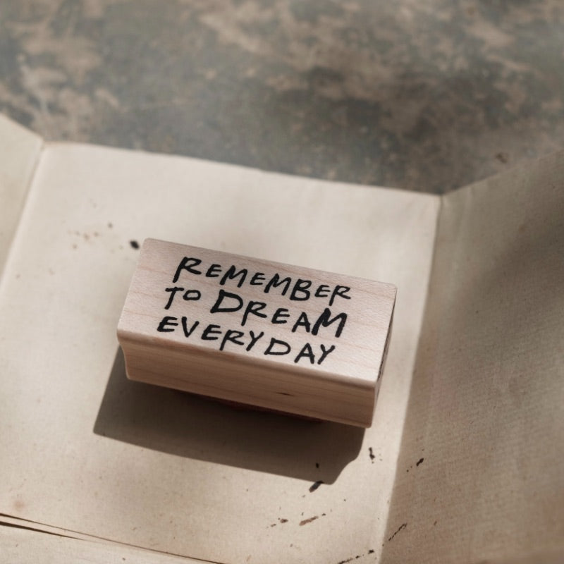Catslife Press Rubber Stamp - Remember to dream everyday