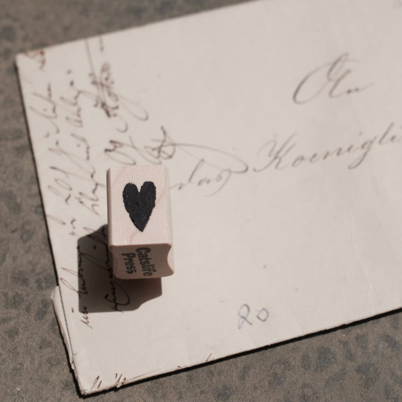 Catslife Press Rubber Stamp - Tiny heart shape